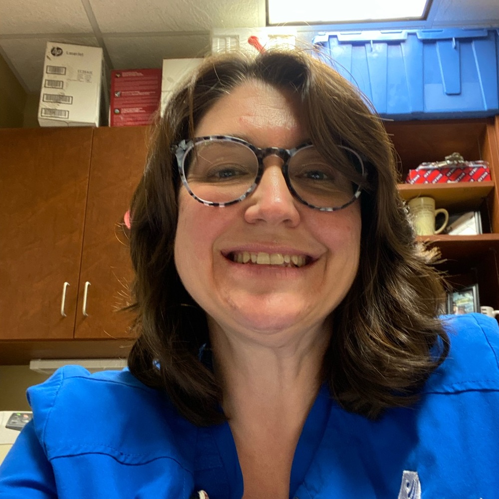 Meet your Posher, Julie